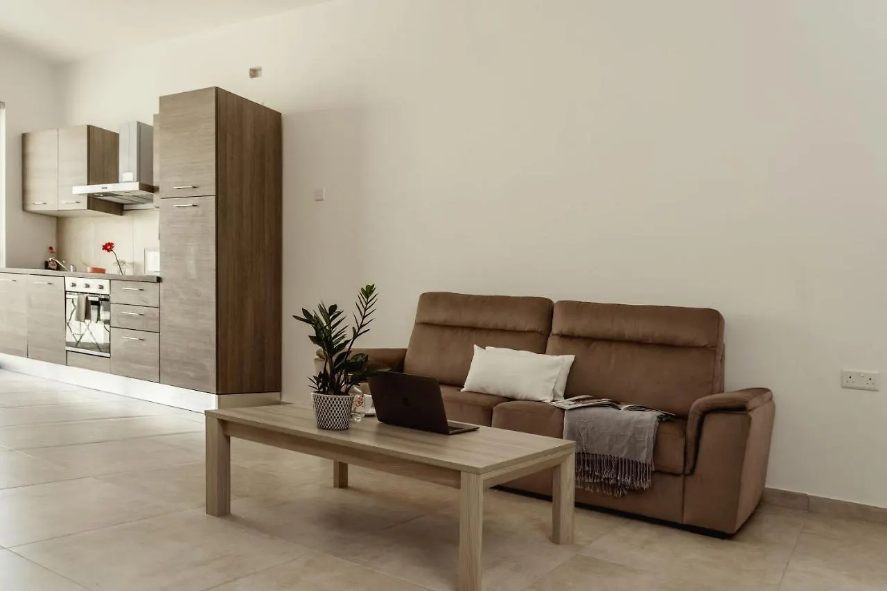 Apartment Beautiful 2Bdr In Center Sliema! Near Beach Malta