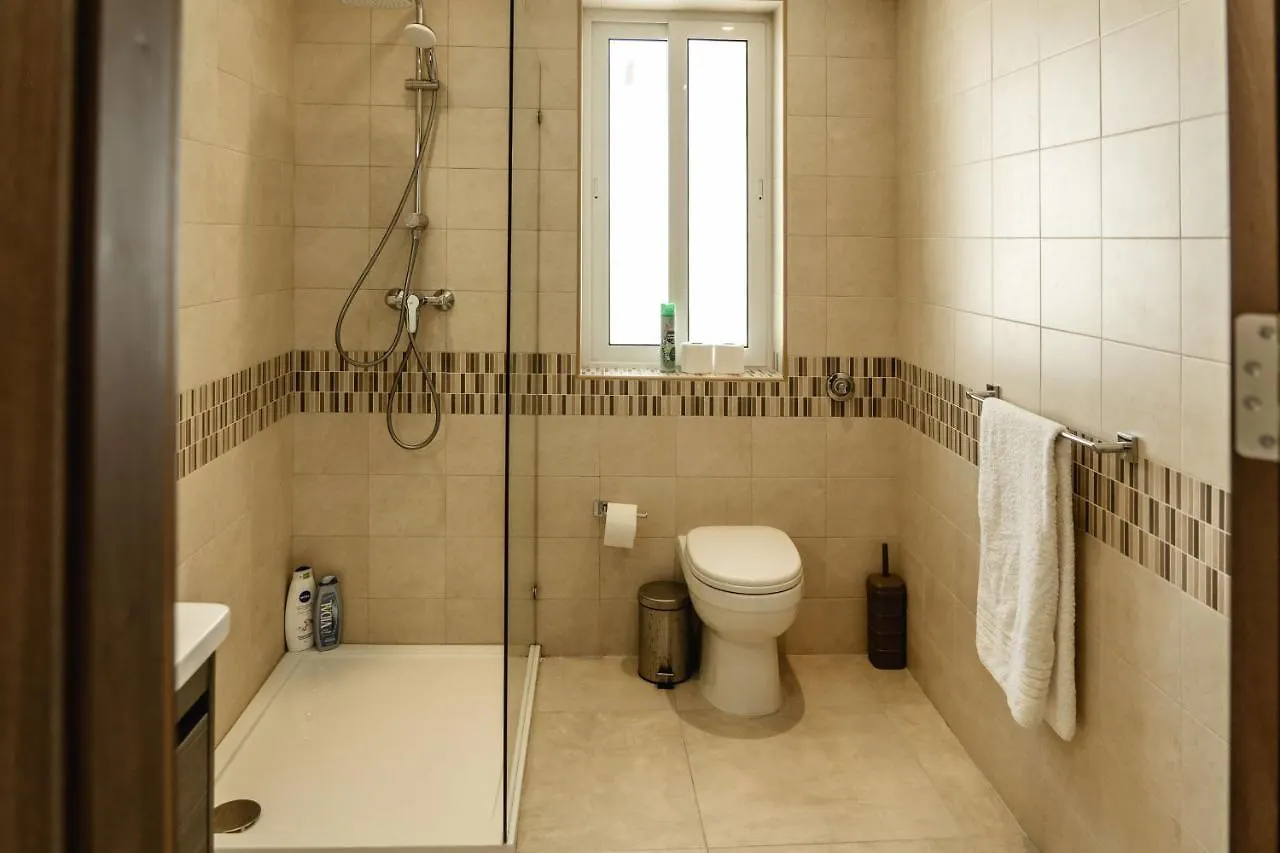 Beautiful 2Bdr In Center Sliema! Near Beach